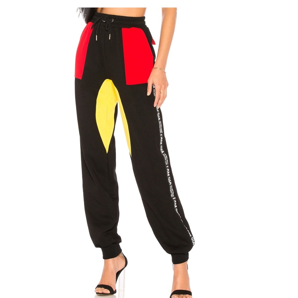 IAMGIA SWEATPANTS